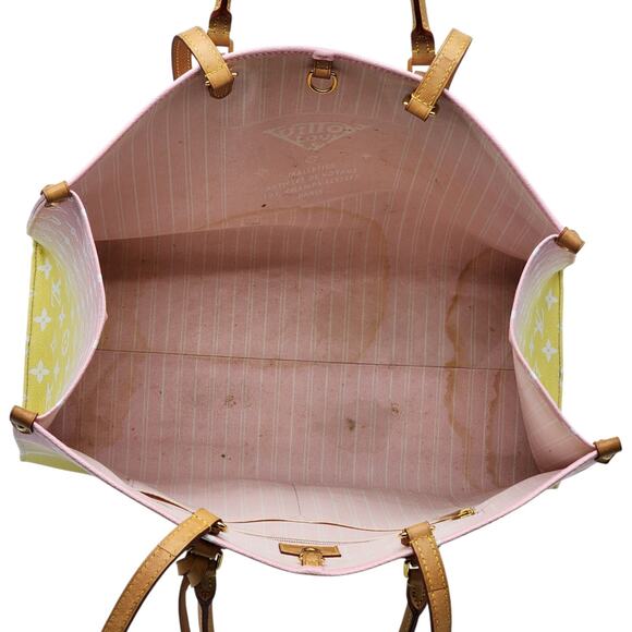 Louis Vuitton OnTheGo Tote By The Pool Monogram Giant GM Pink - Picture 7 of 10